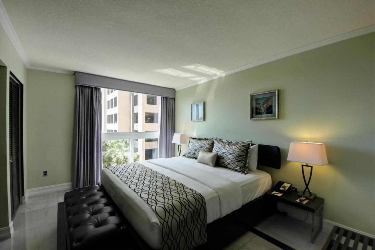 The Mutiny Luxury Suites Hotel Miami Exterior photo