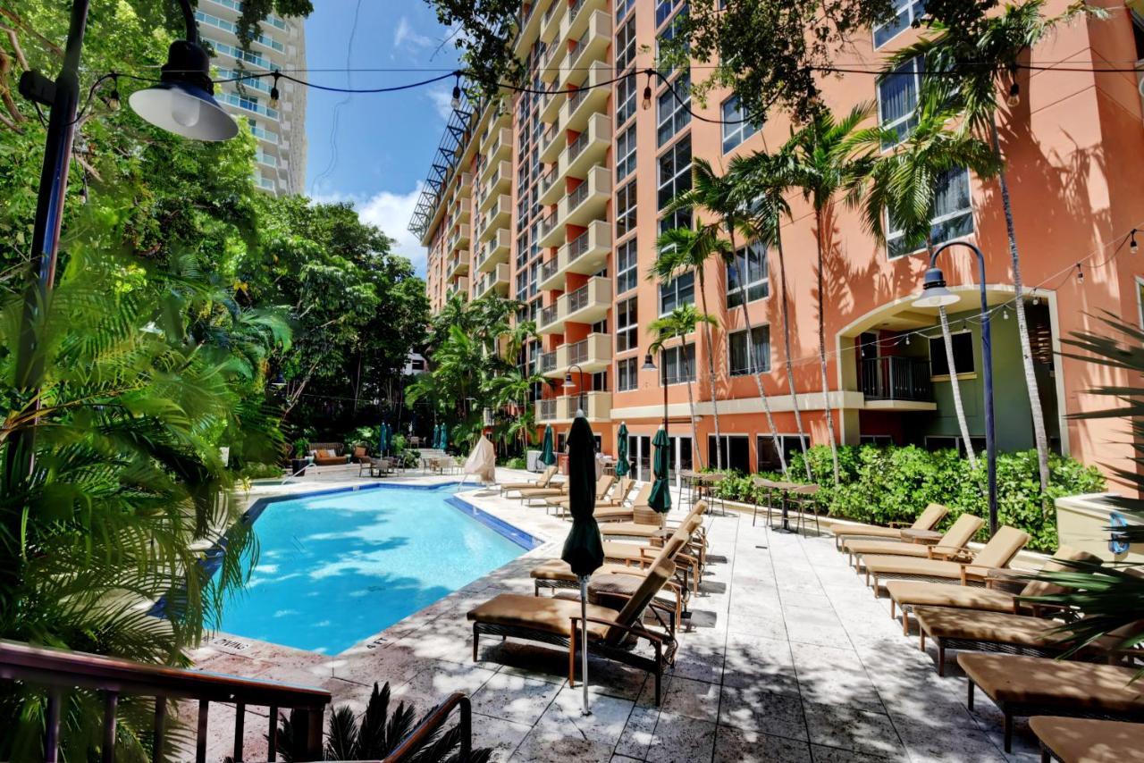 The Mutiny Luxury Suites Hotel Miami Exterior photo