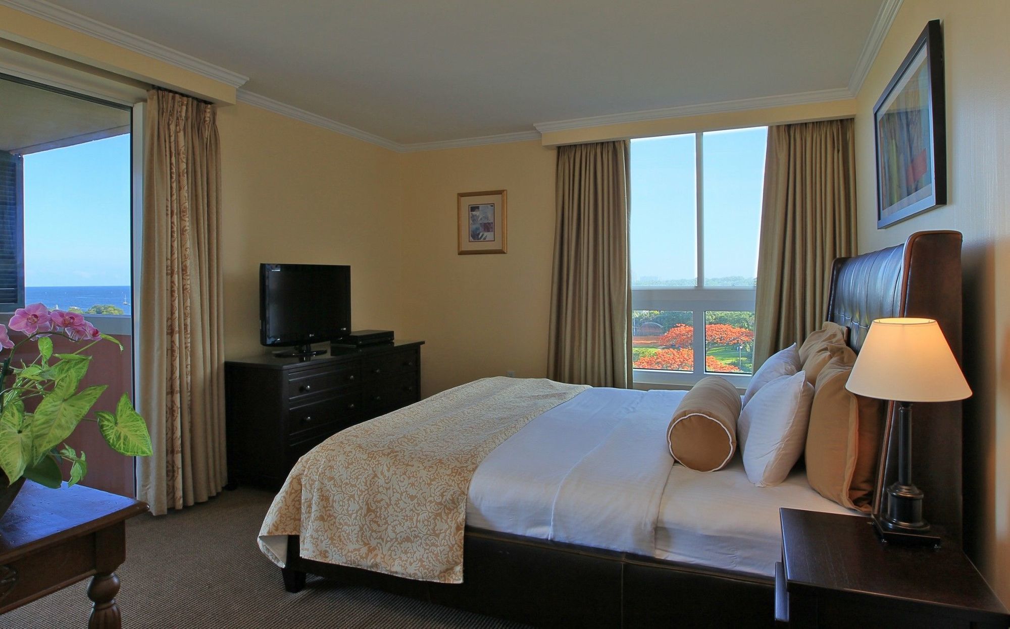 The Mutiny Luxury Suites Hotel Miami Room photo